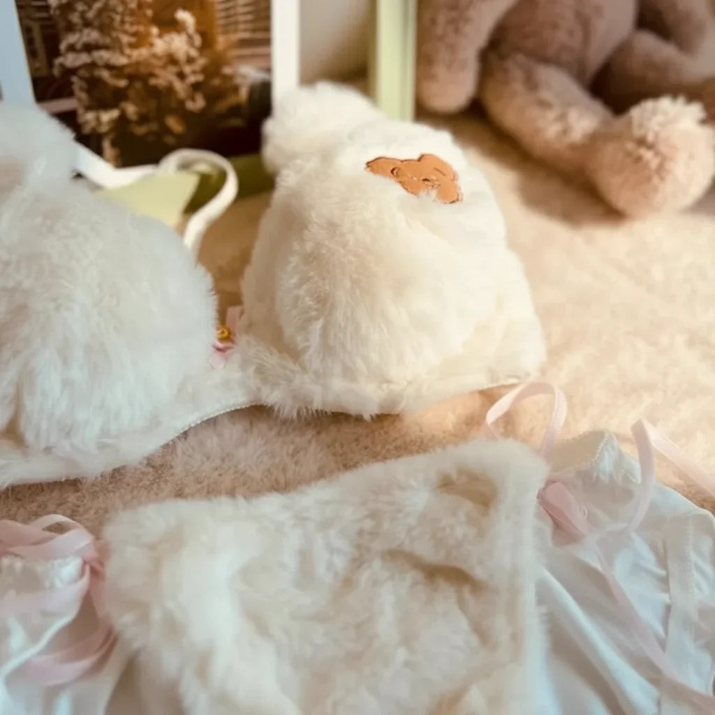 Peluş İç Çamaşırı Setleri 🧸